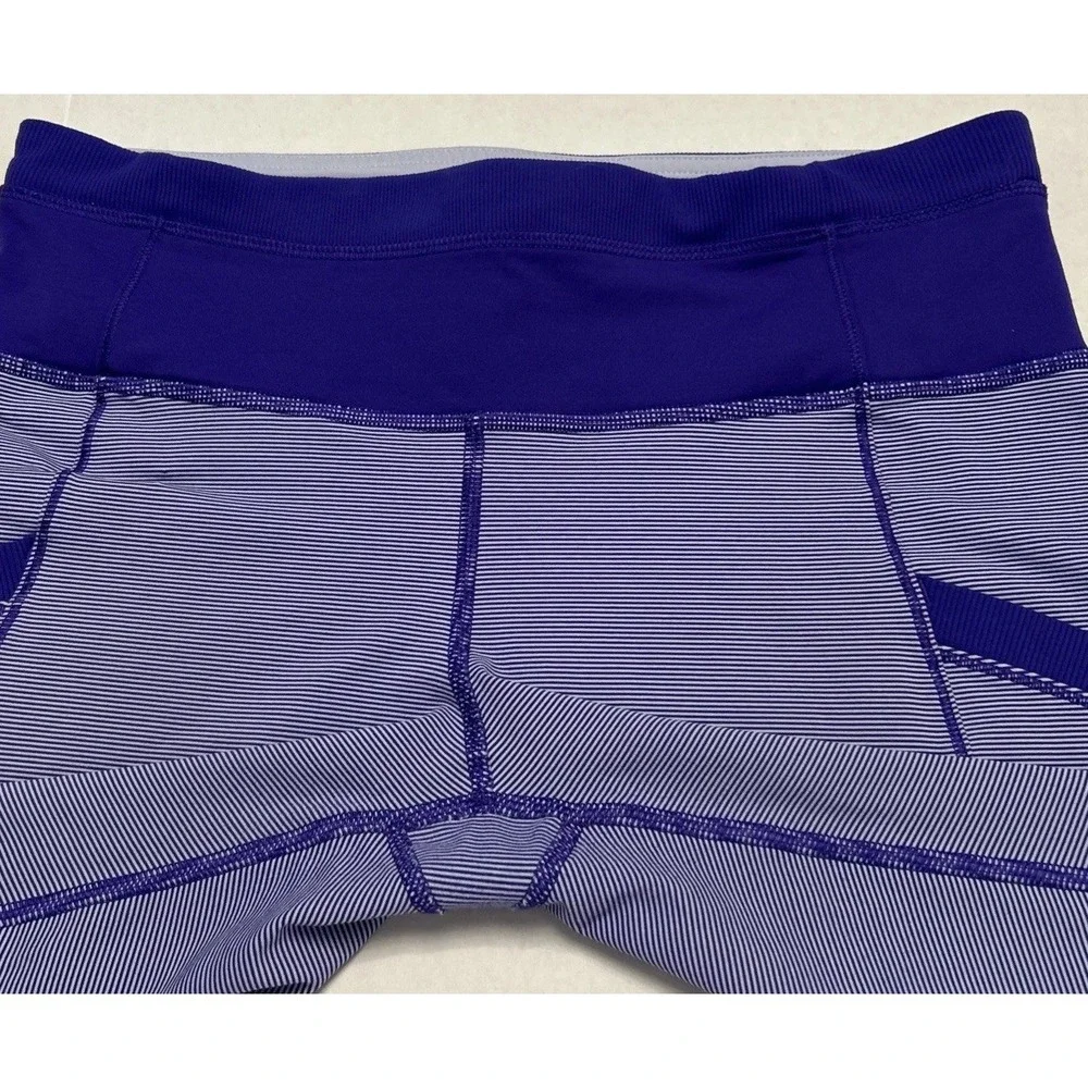 Lululemon Run For Fun Crop Bruised Berry Wee Stripe Sz 8 RARE Purple Pockets‎
